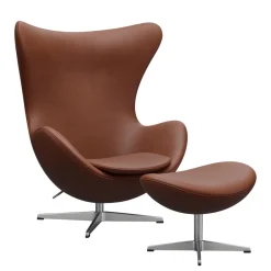 Fritz Hansen Lænestole<Ægget, Cognac Aura læder, med returdrej inkl. skammel af Arne Jacobsen