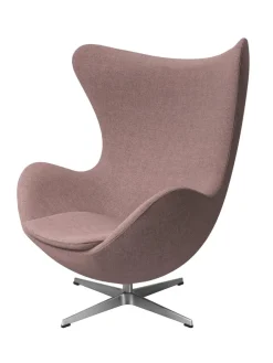 Fritz Hansen Lænestole<Ægget, sort læder/aluminium af Arne Jacobsen