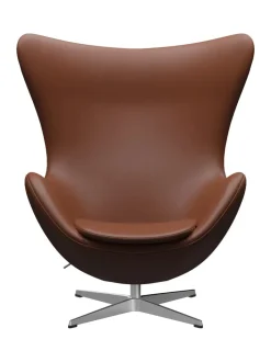 Fritz Hansen Lænestole<Ægget, sort læder/aluminium af Arne Jacobsen