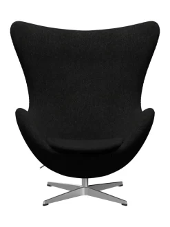 Fritz Hansen Lænestole<Ægget, sort læder/aluminium af Arne Jacobsen