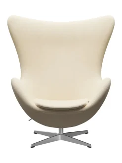 Fritz Hansen Lænestole<Ægget, sort læder/aluminium af Arne Jacobsen