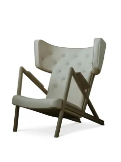 House of Finn Juhl Lænestole<Græshoppestolen af Finn Juhl