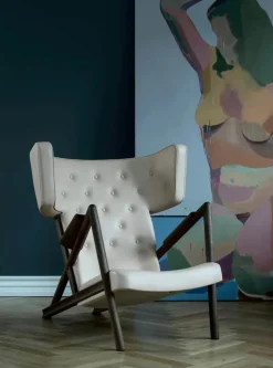 House of Finn Juhl Lænestole<Græshoppestolen af Finn Juhl