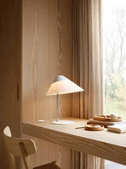 Carl Hansen & Søn Spots<HJW01 Opala Bordlampe af Hans J. Wegner