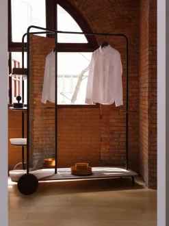 Stellar Works Entrémøbler|Tøjstativer<Host Wardrobe, walnut fra