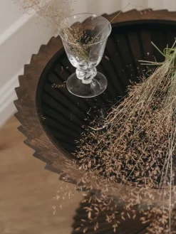 VIA Copenhagen Sideborde Og Små Borde<HYPERBEL sidebord, røget eg fra