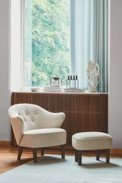 Audo Copenhagen Fodskamler|Lænestole<Ingeborg med Fodskammel, moonlight fra