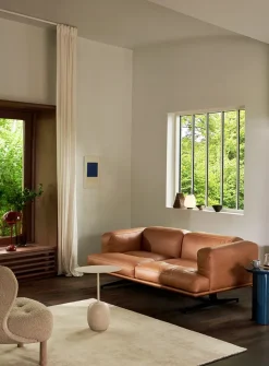 &Tradition Sofaer<Inland AV22 sofa fra