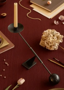 Audo Copenhagen Gaver Til Ham|Gaver Til Hende<Interconnect Candle Holder - small, bronzed brass fra