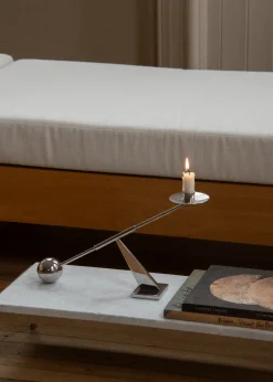 Audo Copenhagen Gaver Til Ham|Gaver Til Hende<Interconnect Candle Holder - small, bronzed brass fra