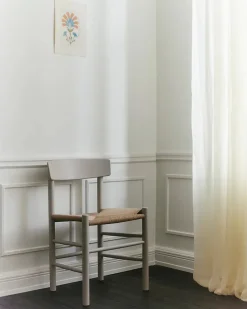 Fredericia Furniture Spisebordsstole<J39 Folkestolen, Khaki grøn af Børge Mogensen