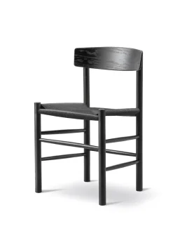 Fredericia Furniture Spisebordsstole<J39 Folkestolen, sæbebehandlet eg af Børge Mogensen