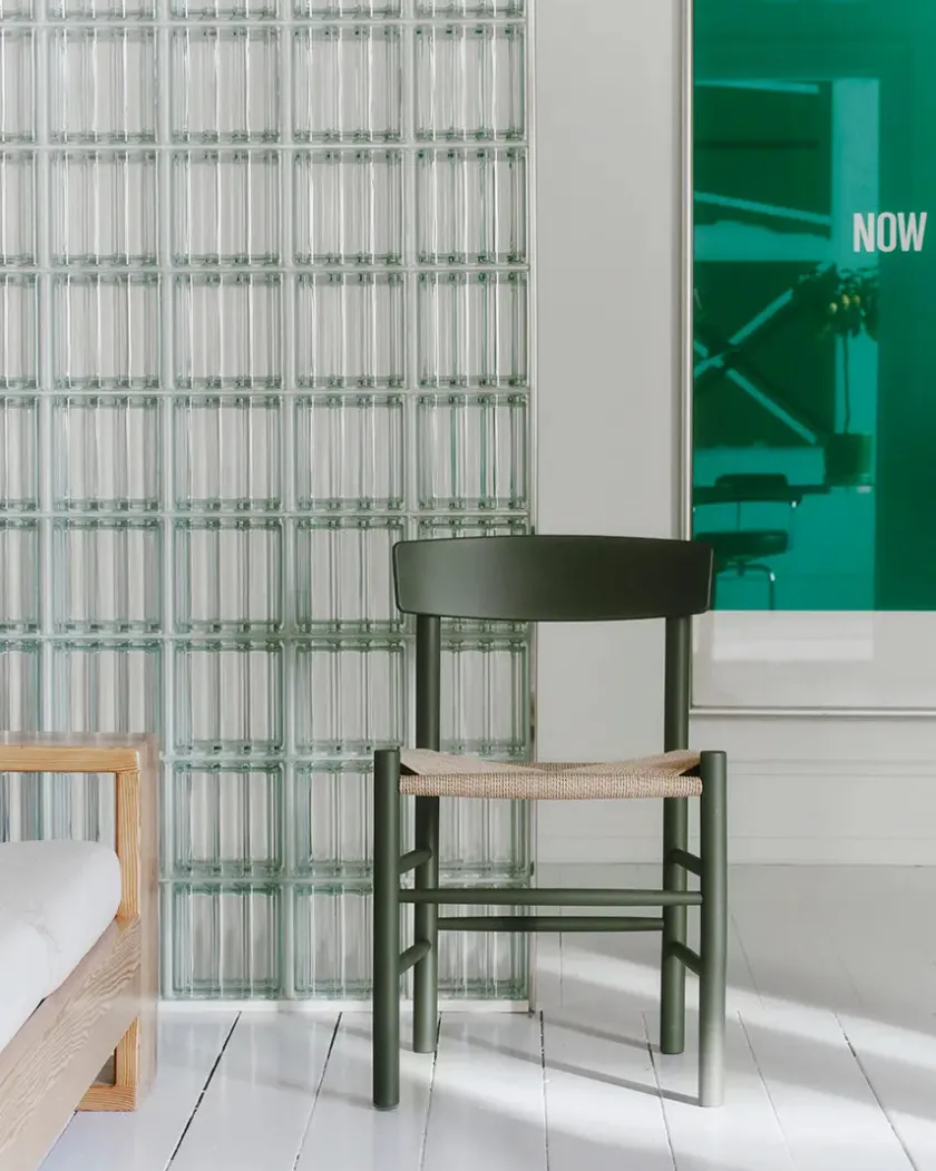 Fredericia Furniture Spisebordsstole<J39 Folkestolen, Vintage lakeret af Børge Mogensen