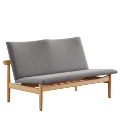 House of Finn Juhl Sofaer<Japan 2 pers. sofa, eg klar olie af Finn Juhl