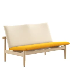 House of Finn Juhl Sofaer<Japan 2 pers. sofa, eg klar olie af Finn Juhl