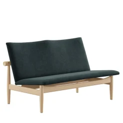 House of Finn Juhl Sofaer<Japan 2 pers. sofa, eg klar olie af Finn Juhl