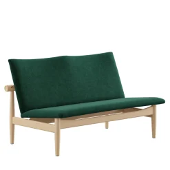 House of Finn Juhl Sofaer<Japan 2 pers. sofa, eg klar olie af Finn Juhl