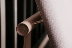 House of Finn Juhl Sofaer<Japan 2 pers. sofa, eg olie af Finn Juhl