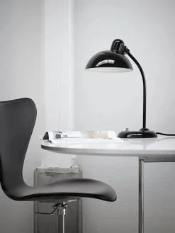 Fritz Hansen Skrivebordslamper|Spots<Kaiser Idell Bordlampe, kipbar fra