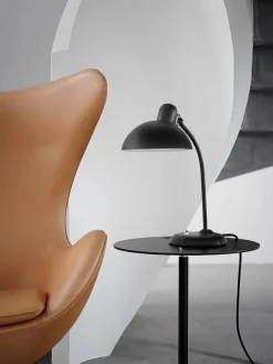 Fritz Hansen Skrivebordslamper|Spots<Kaiser Idell Bordlampe, kipbar fra