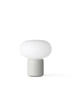 New Works Portable Lamper|Spots<Karl-Johan portable bordlampe, Cold Black fra
