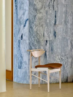 House of Finn Juhl Spisebordsstole<Karmstolen, ask klar olie af Finn Juhl