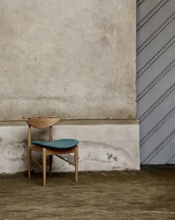 House of Finn Juhl Spisebordsstole<Karmstolen, ask klar olie af Finn Juhl