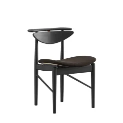 House of Finn Juhl Spisebordsstole<Karmstolen, eg olie/valnød af Finn Juhl