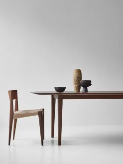 DK3 Spiseborde<Kia's Table fra