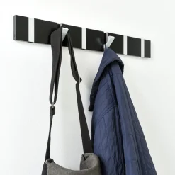 LoCa Gaver Til Ham|Knagerækker<KNAX knagerække med otte knager fra