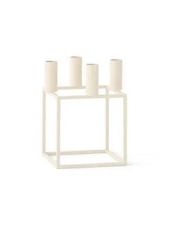 Audo Copenhagen Adventsstager|Lysestager<Kubus 4 Lysestage, ivory fra