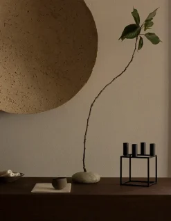 Audo Copenhagen Adventsstager|Lysestager<Kubus 4 Lysestage, sort fra