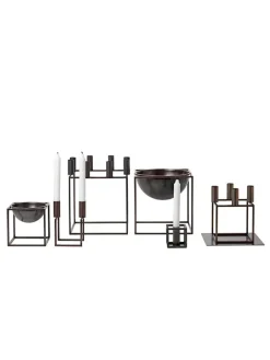 Audo Copenhagen Adventsstager|Lysestager<Kubus 4 Lysestage, sort fra