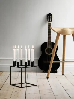 Audo Copenhagen Lysestager<Kubus 8 Lysestage, sort fra