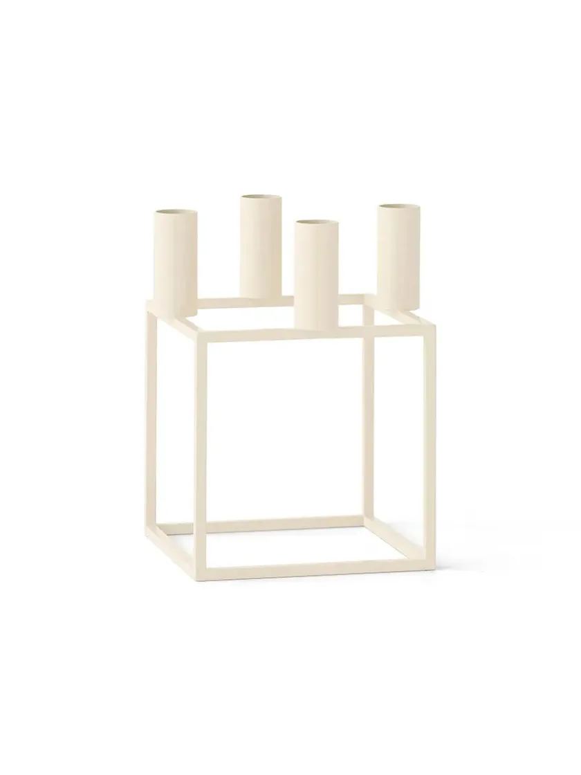 Audo Copenhagen Adventsstager|Lysestager<Kubus 4 Lysestage, zink fra
