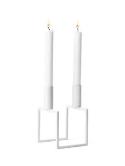 Audo Copenhagen Lysestager<Kubus Line hvid lysestage fra