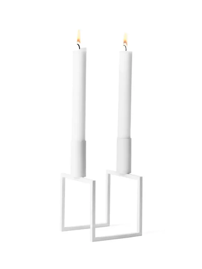 Audo Copenhagen Lysestager<Kubus Line hvid lysestage fra
