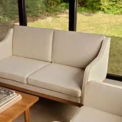 FDB Møbler Sofaer<L45 MK154 2 pers. sofa, beige tekstil af Mogens Koch