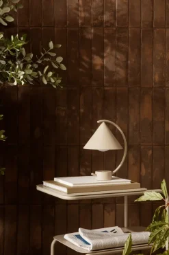 Ferm Living Sideborde Og Små Borde<Level Side Table fra