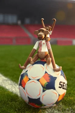 Kay Bojesen Gaver Til Ham|Figurer<Lille Abe x DBU 86 Away af