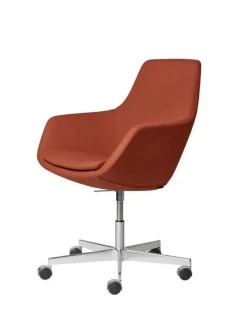 Fritz Hansen Kontorstole<Lille Giraf Kontorstol af Arne Jacobsen