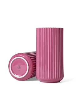 Lyngby Porcelæn Vaser<Lyngbyvasen i rosa, H25 cm fra