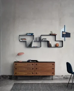 GUBI Reoler<Matégot Dedal reol fra