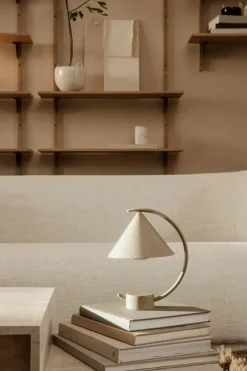 Ferm Living Spots<Meridian Lamp fra