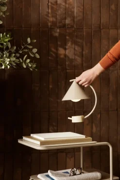 Ferm Living Spots<Meridian Lamp fra