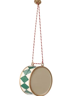 Maileg Juletræspynt<Metalophæng Stor Tromme, dark green fra