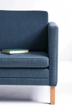 Mogens Hansen Sofaer<MH 276 Sofa, Mood stof fra