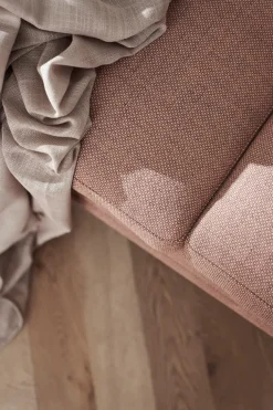 Mogens Hansen Sofaer<MH2301 Sofa, focus royal fra