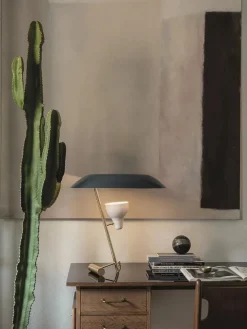 Astep Spots<Model 548 Bordlampe fra