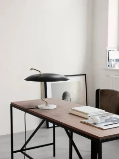 Astep Spots<Model 537 Bordlampe fra